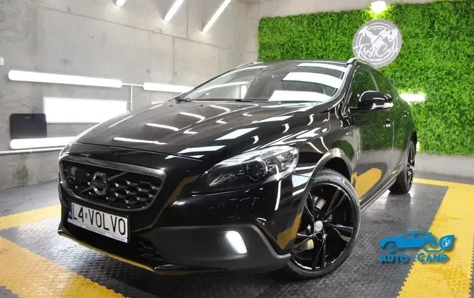 Volvo V40 cena 62900 przebieg: 175000, rok produkcji 2015 z Złotów małe 781